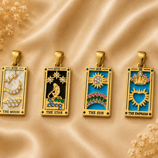 Pingentes Tarot com banho de ouro 18K (fio incluido)